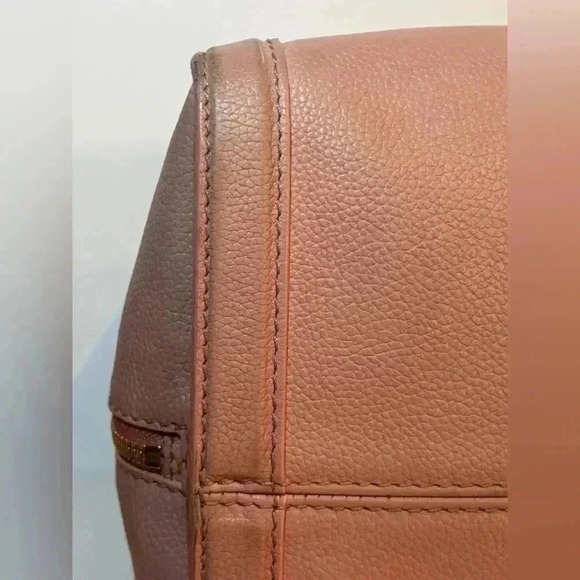 Alexander McQueen Padlock Zip Tote in Blush Pink Leather with Gold Skull Charm - Picture 9 of 14